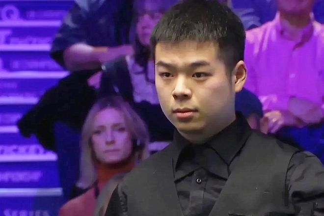 地迎來了球 地迎來了球