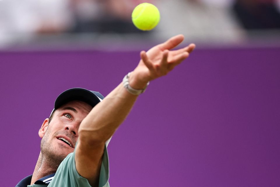 常成为争议 常成为争议