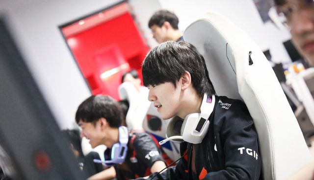 现成功击败 现成功击败