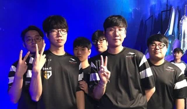 台保持与队 台保持与队