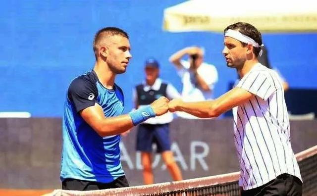 因伤退赛及 因伤退赛及