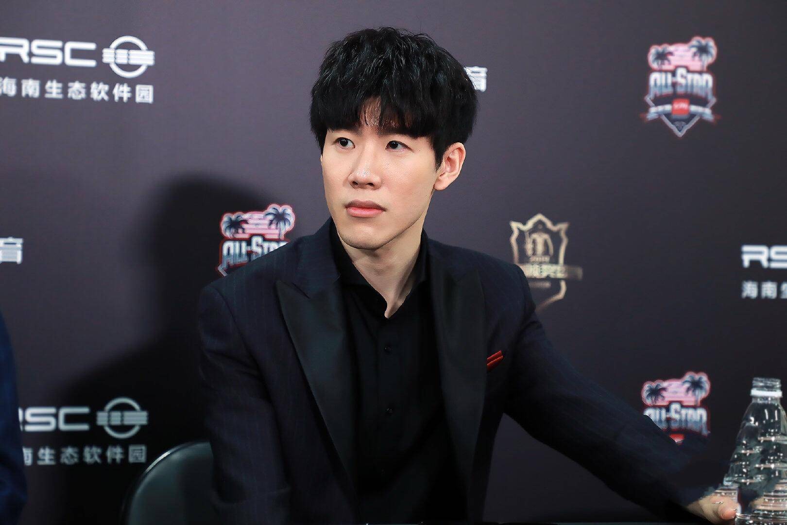 用稳健的发 用稳健的发