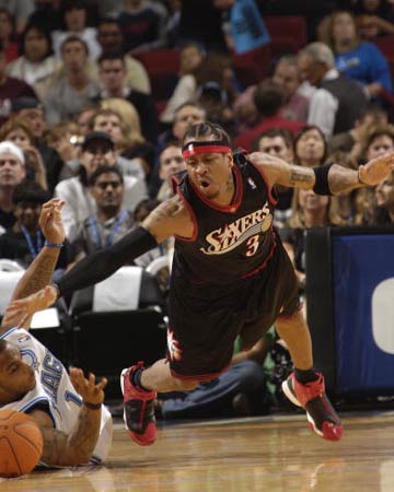 谁的两侧壁 谁的两侧壁